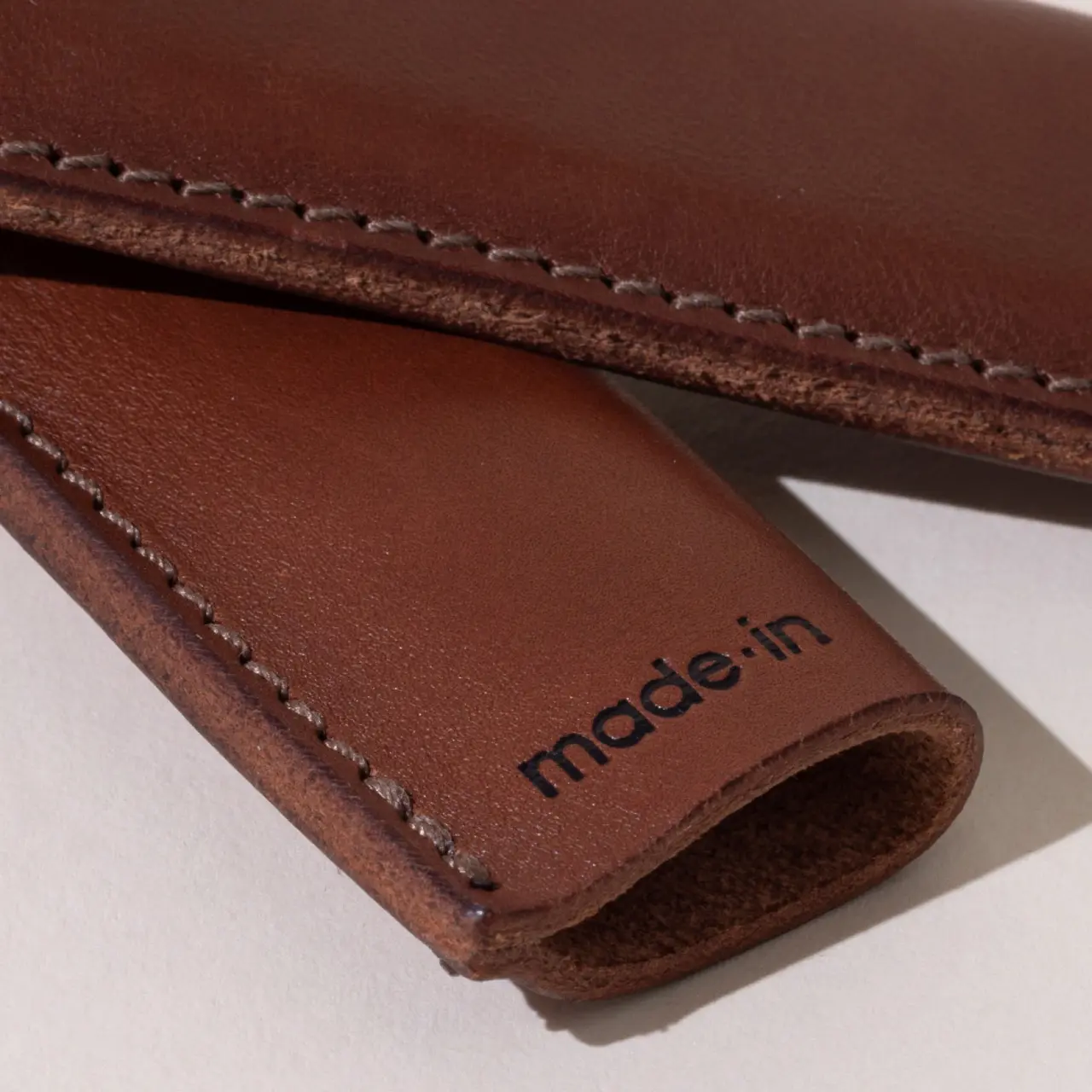 griddle leather sleeves zoom