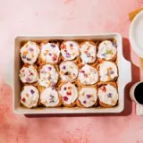 rectangular baking dish white lifestyle