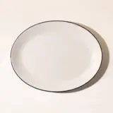 serving platter black rim top