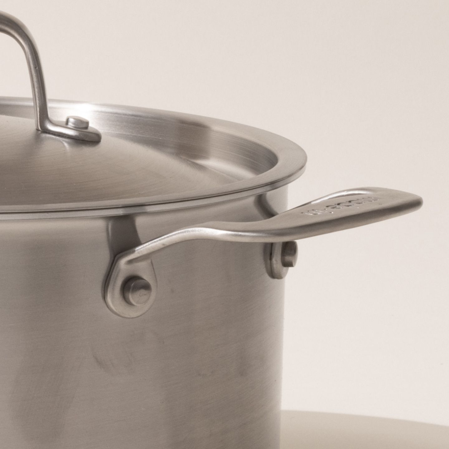 Millvado Stock Pot, Large Stainless Steel 17 Quart StockPot, Large