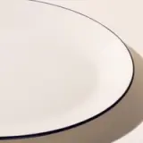 serving platter black rim macro