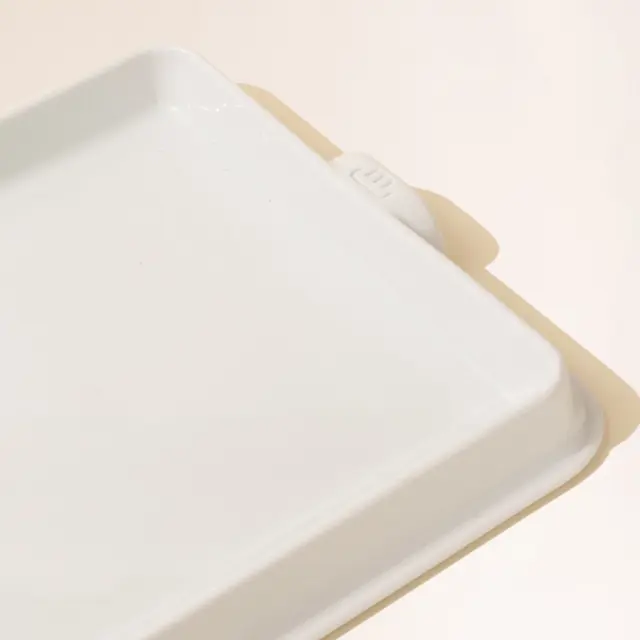 White porcelain baking slab
