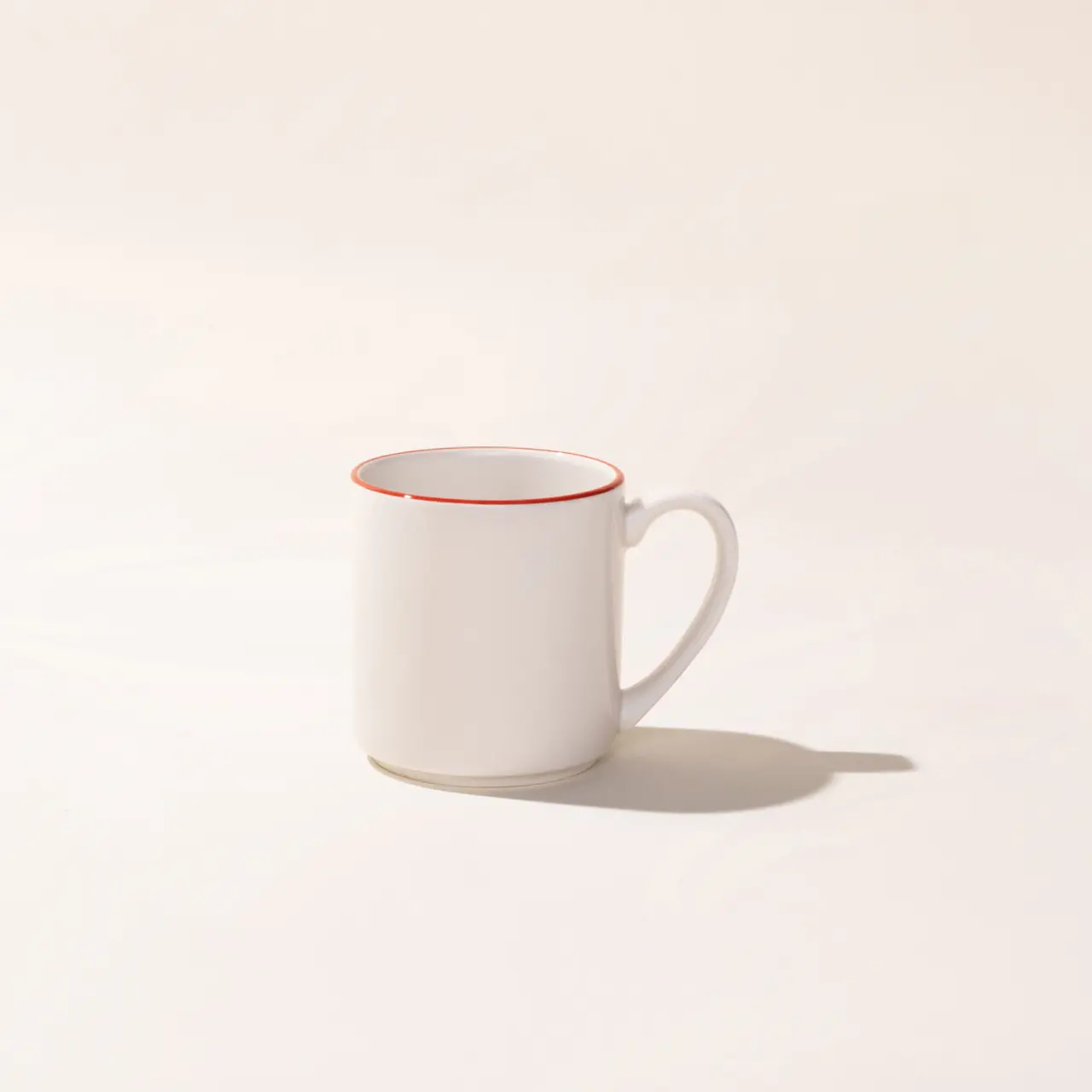red rim coffee mug side image