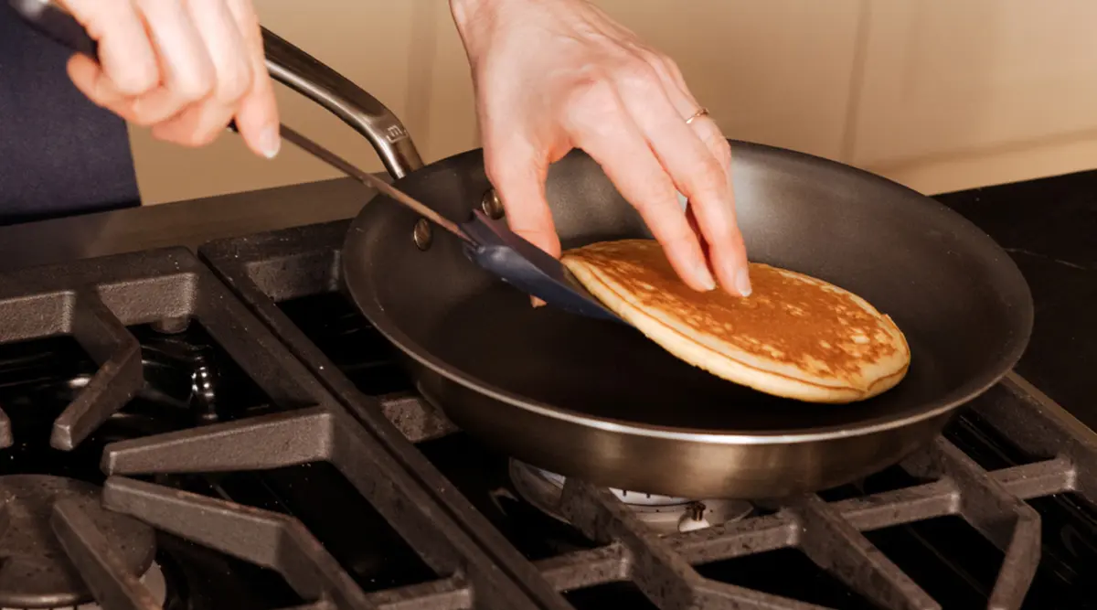 turning pancake in nonstick