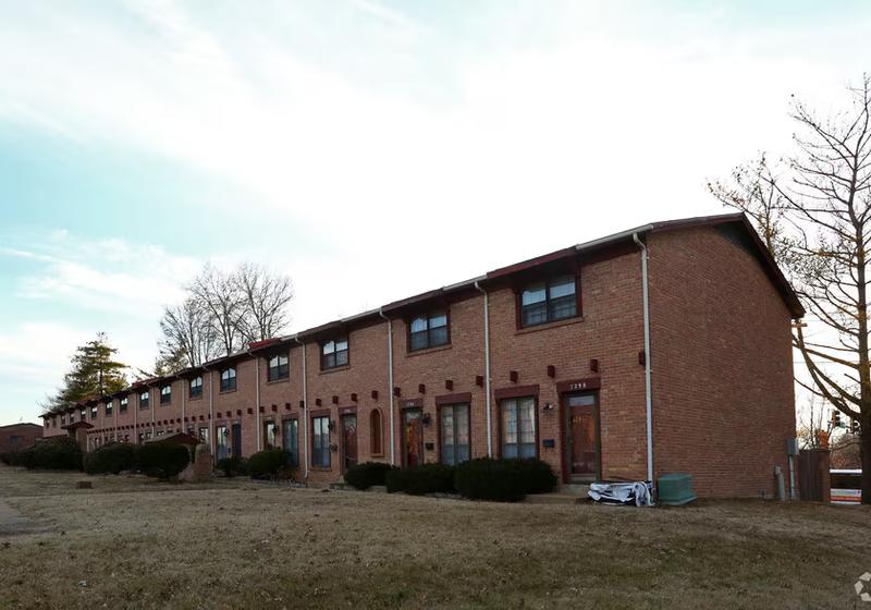 Morningside Townhomes — St. Louis, Missouri