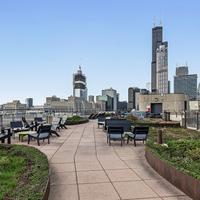 River City Apartments — Chicago, Illinois