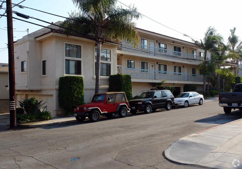 The Concord Residences | Value-Add Opportunity in Prime El Segundo — El Segundo, California