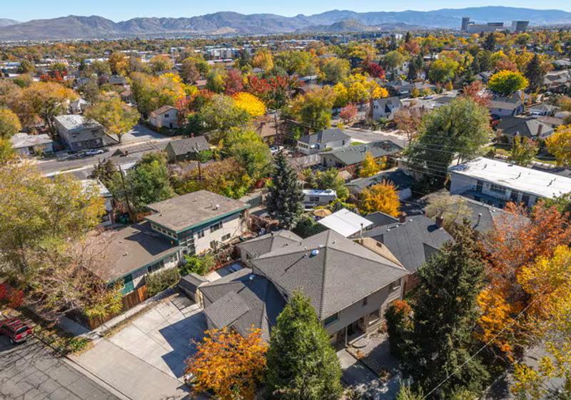 1200 Plumas — Reno, Nevada
