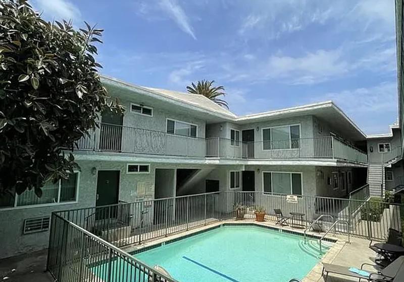 Canfield Palms North — Los Angeles, California