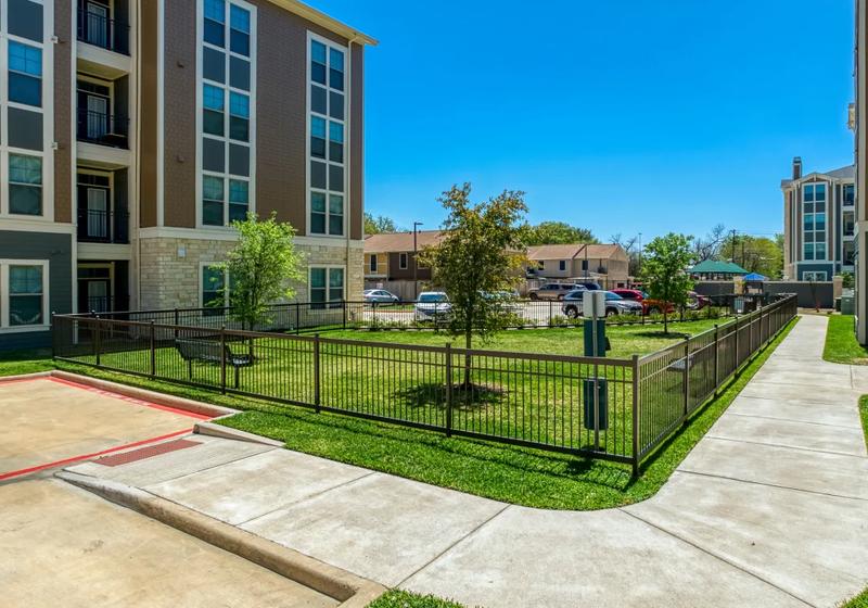 Milwee Street Apartments — Houston, Texas