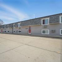 Ankeny Apartments on College — Ankeny, Iowa