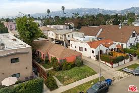 833 N Poinsettia Place | Los Angeles CA 90046 — Los Angeles, California