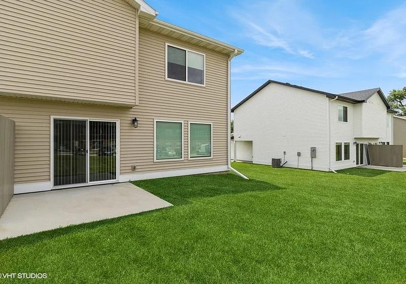 Otley Townhomes — Perry, Iowa