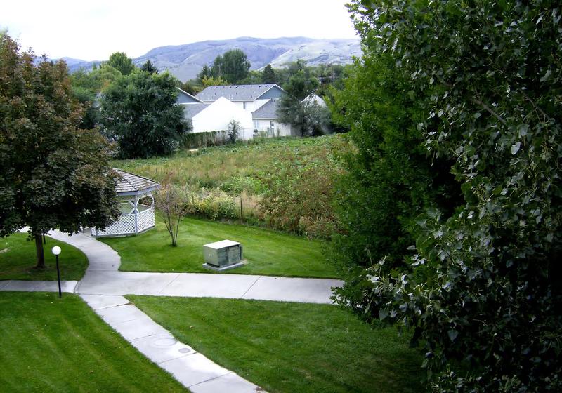 Cottonwood Cove — Chubbuck, Idaho