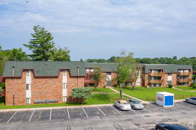 The Legends at Pasadena Hills — St. Louis, Missouri