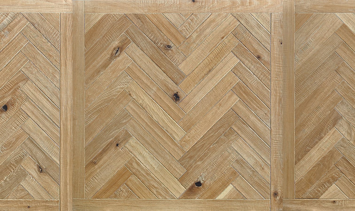 Furrow Framed Herringbone