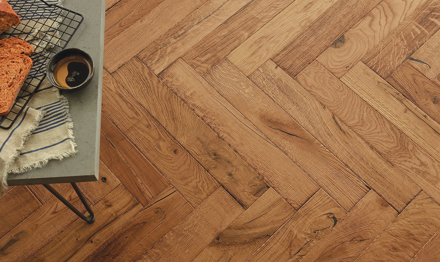 Standen Narrow Herringbone in a room setting