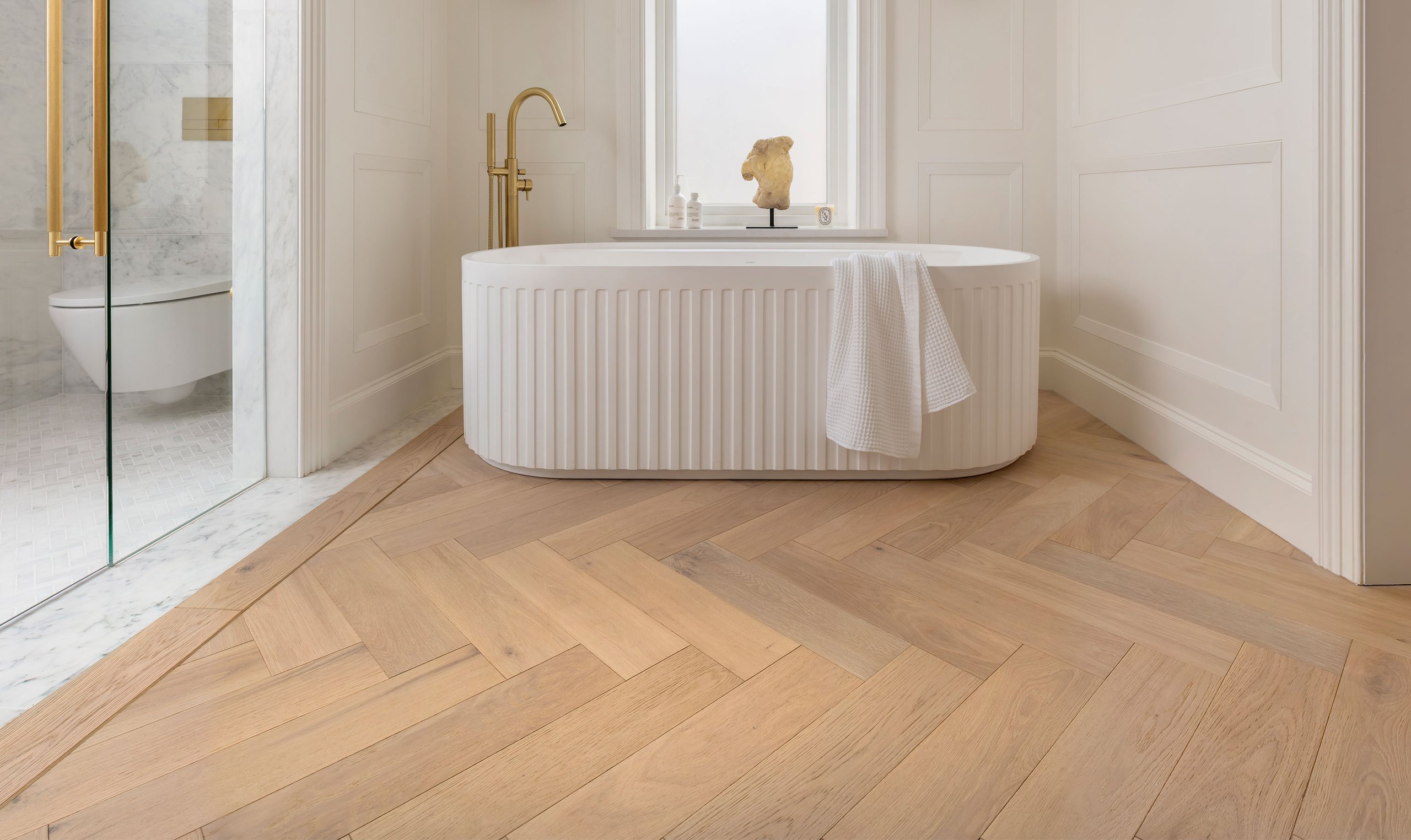 Cashmere wood flooring in a bathroom