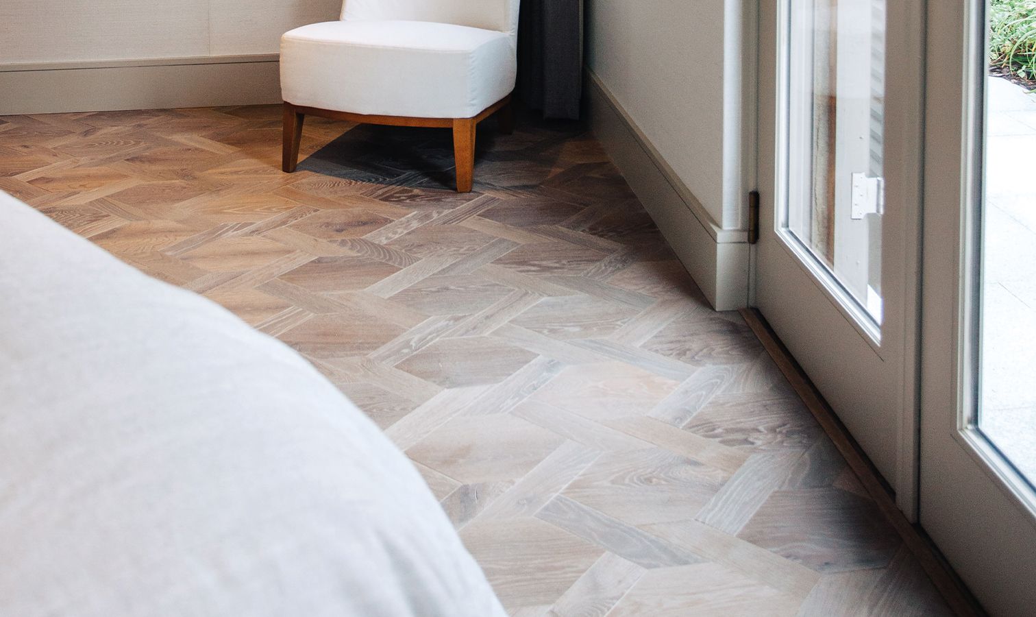 Avery Geometric Design in a room setting