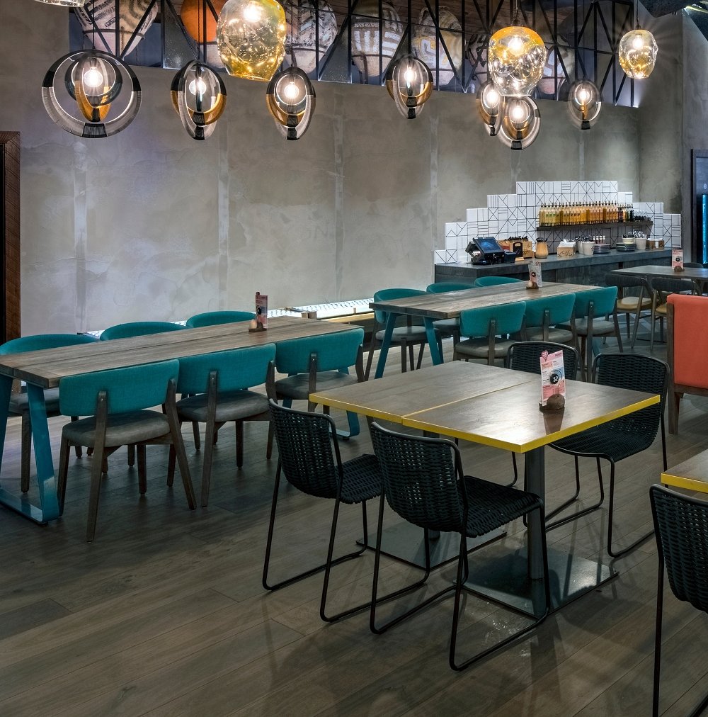 Nando's detail 4