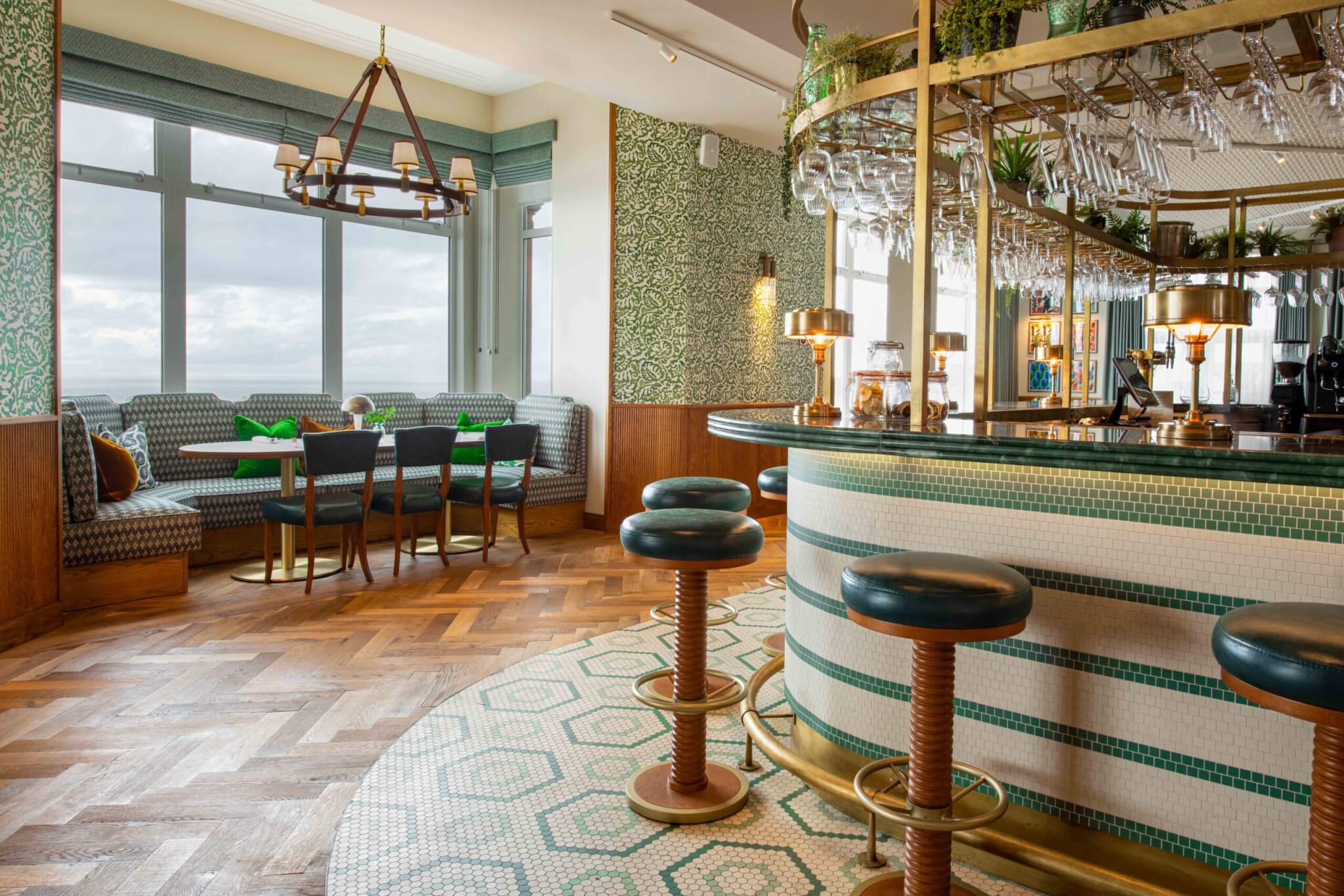 Restaurant RenMor Headland Hotel c/o Magdalena Gough Photography, DO Design Studio