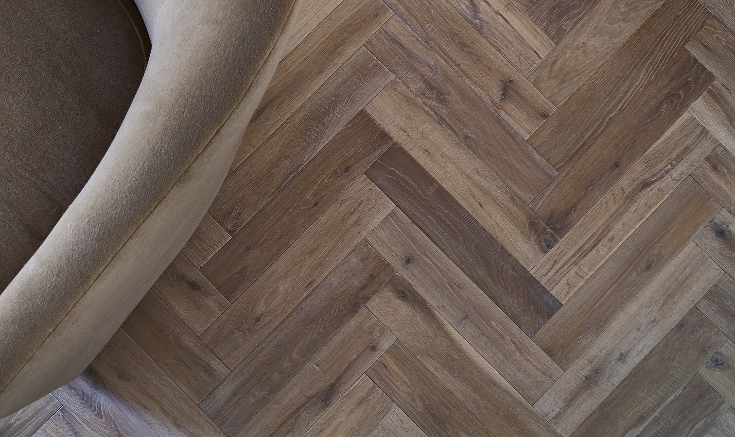 Residential floor mood image