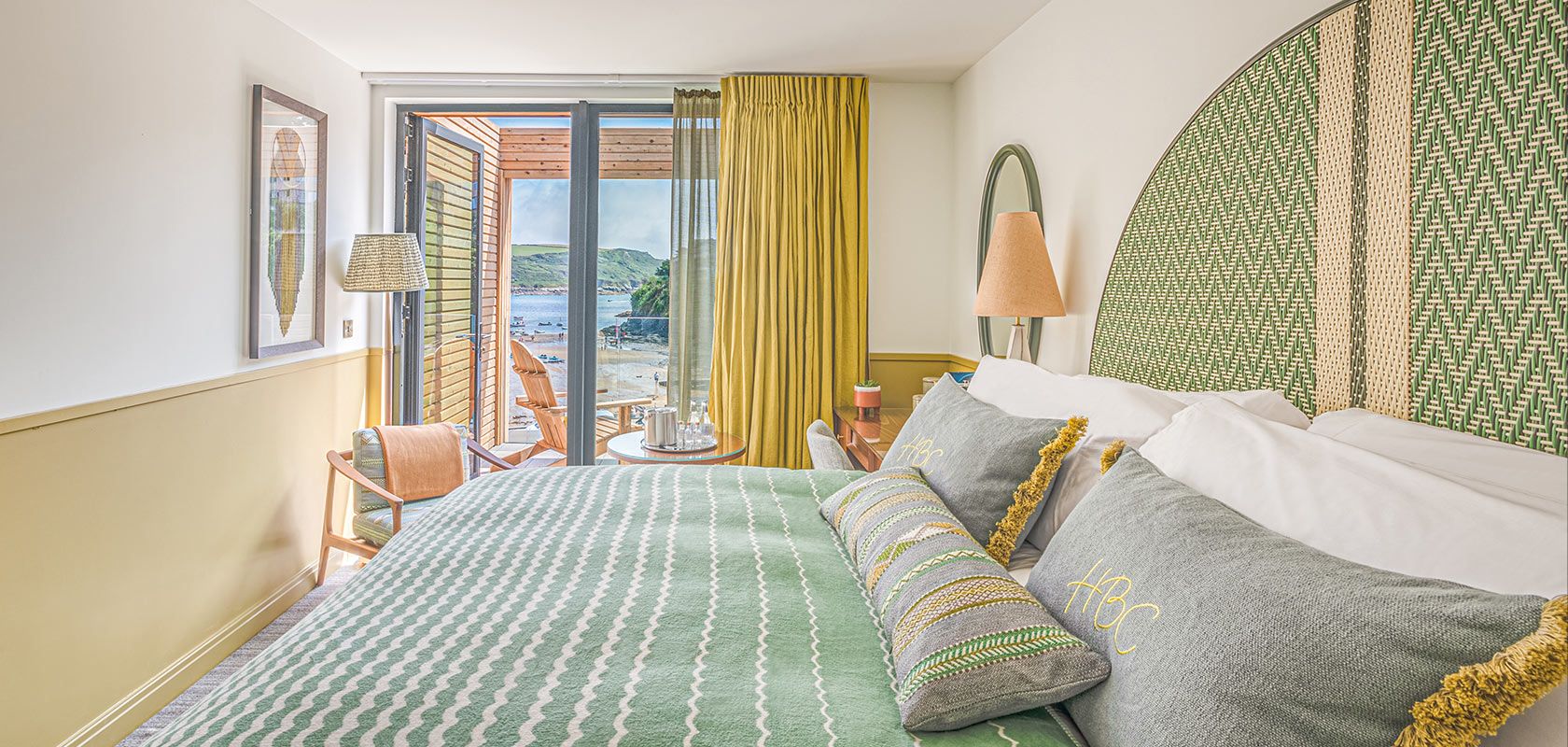 Harbour Beach Club detail 2