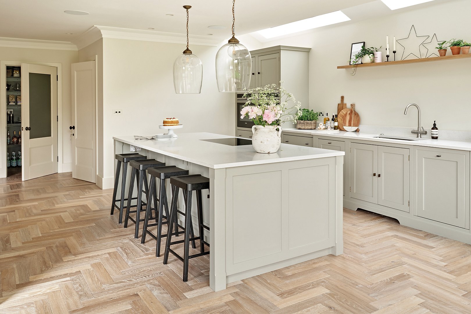 Furrow wood flooring in a kitchen