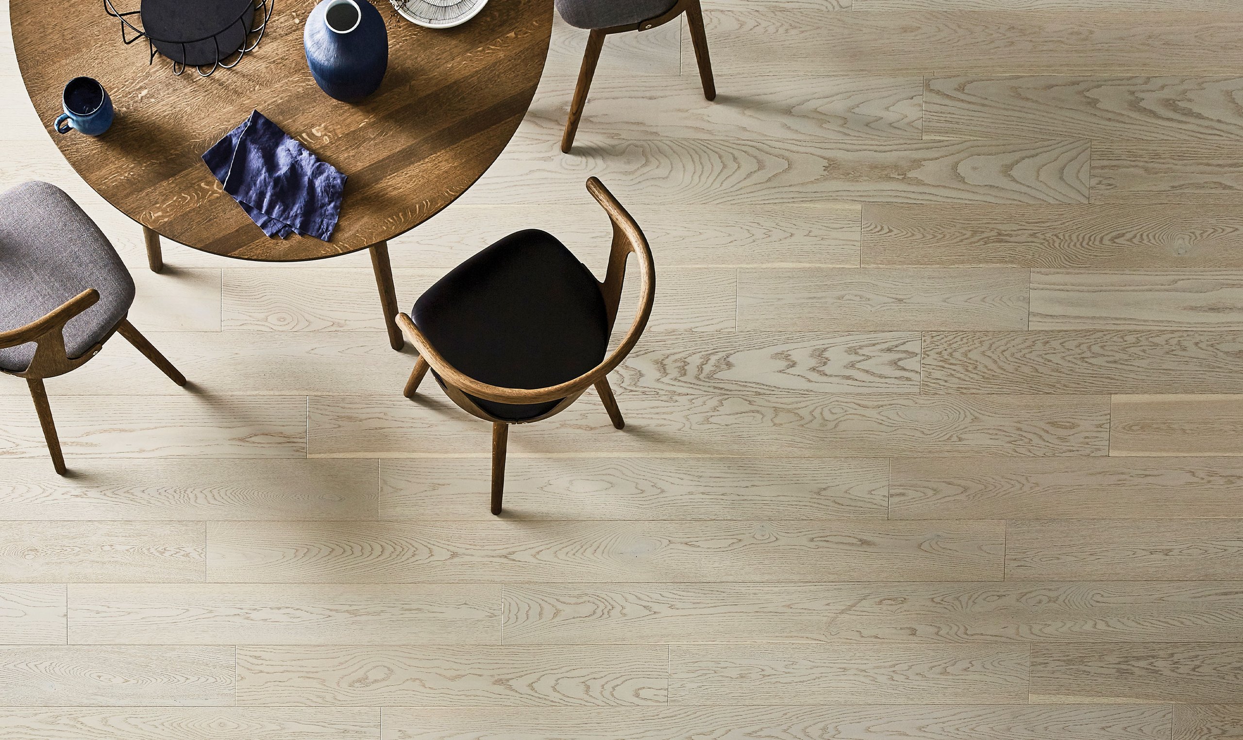 Bernini Plank in a room setting