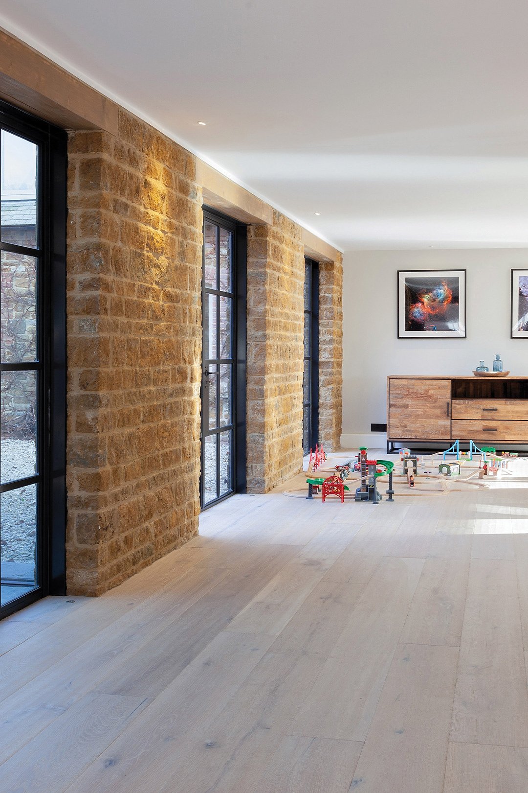 Fleece plank living area
