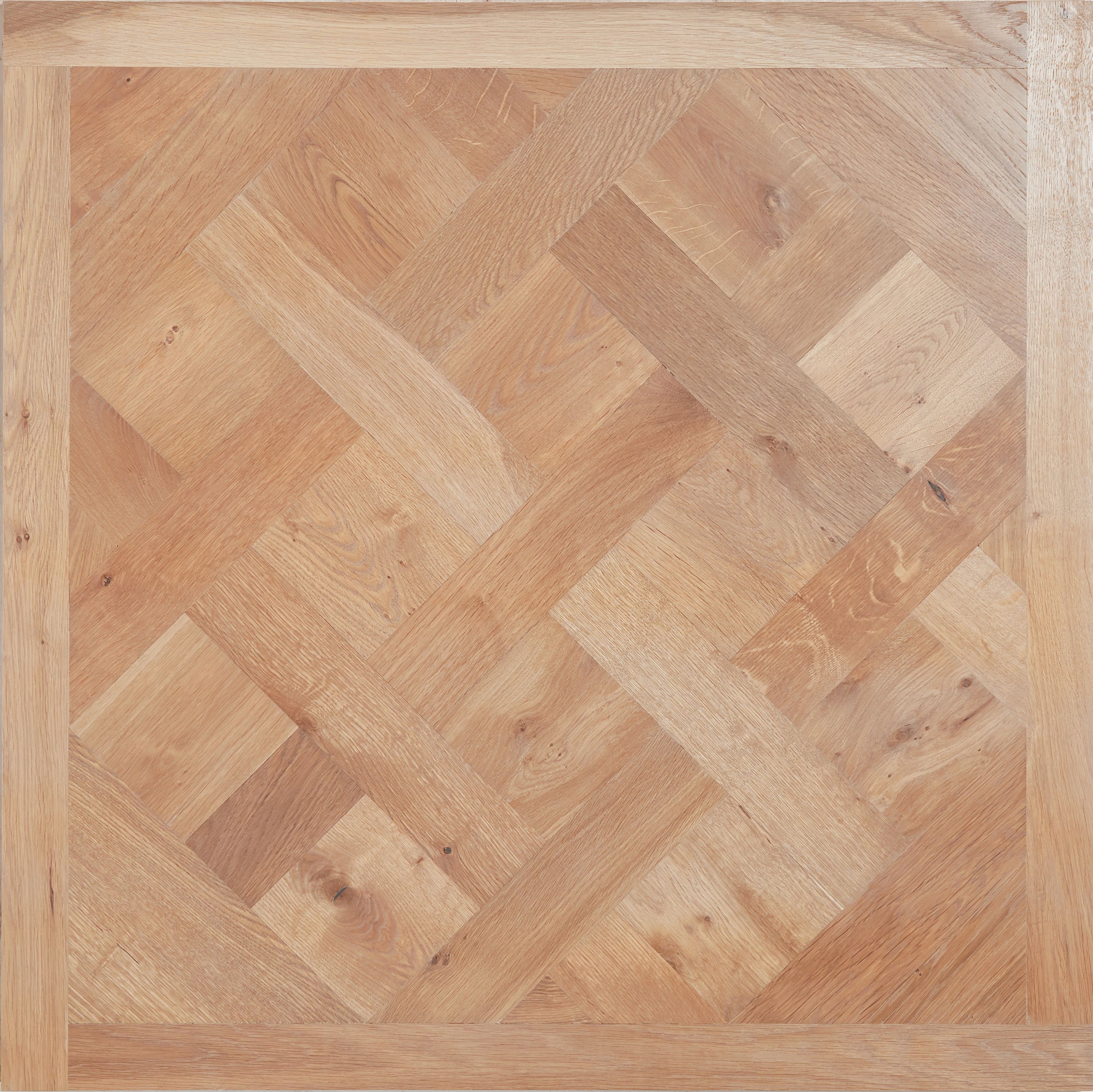 Parquet wood flooring