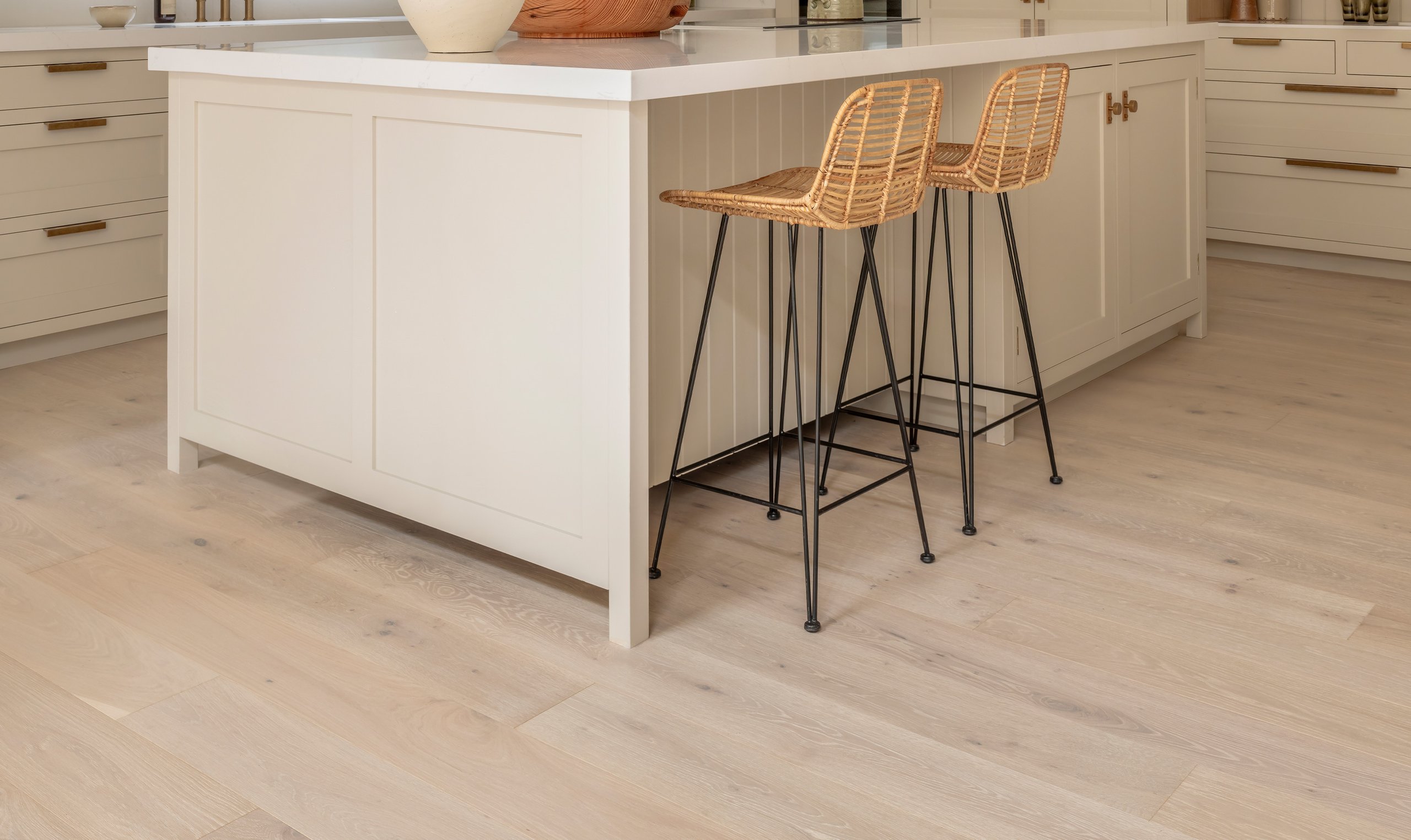 Cashmere Plank in a room setting