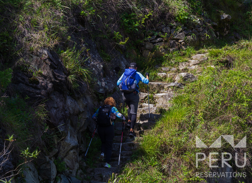 CAMINO INCA CORTO 2 Días / 1 Noche: Caminata a Machu Picchu vía Puerta del Sol