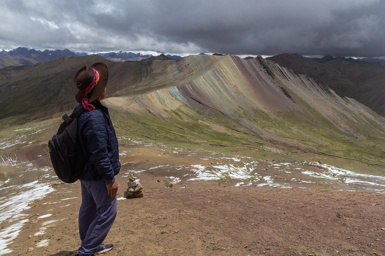 PALCCOYO RAINBOW MOUNTAIN: The Less Crowded Alternative to Vinicunca