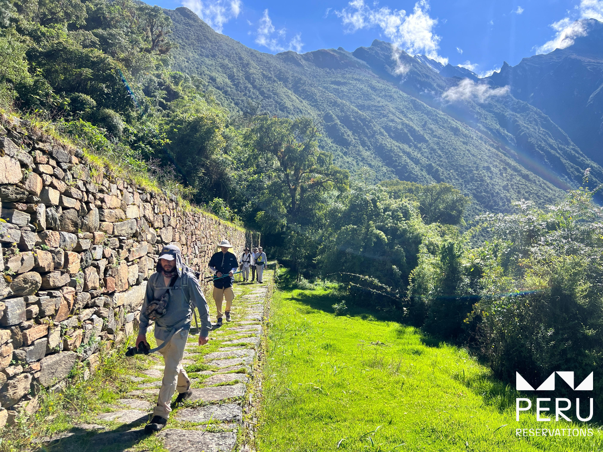 TREK A CHOQUEQUIRAO 5 Días / 4 Noches: Viaje Extendido a la Cuna de Oro