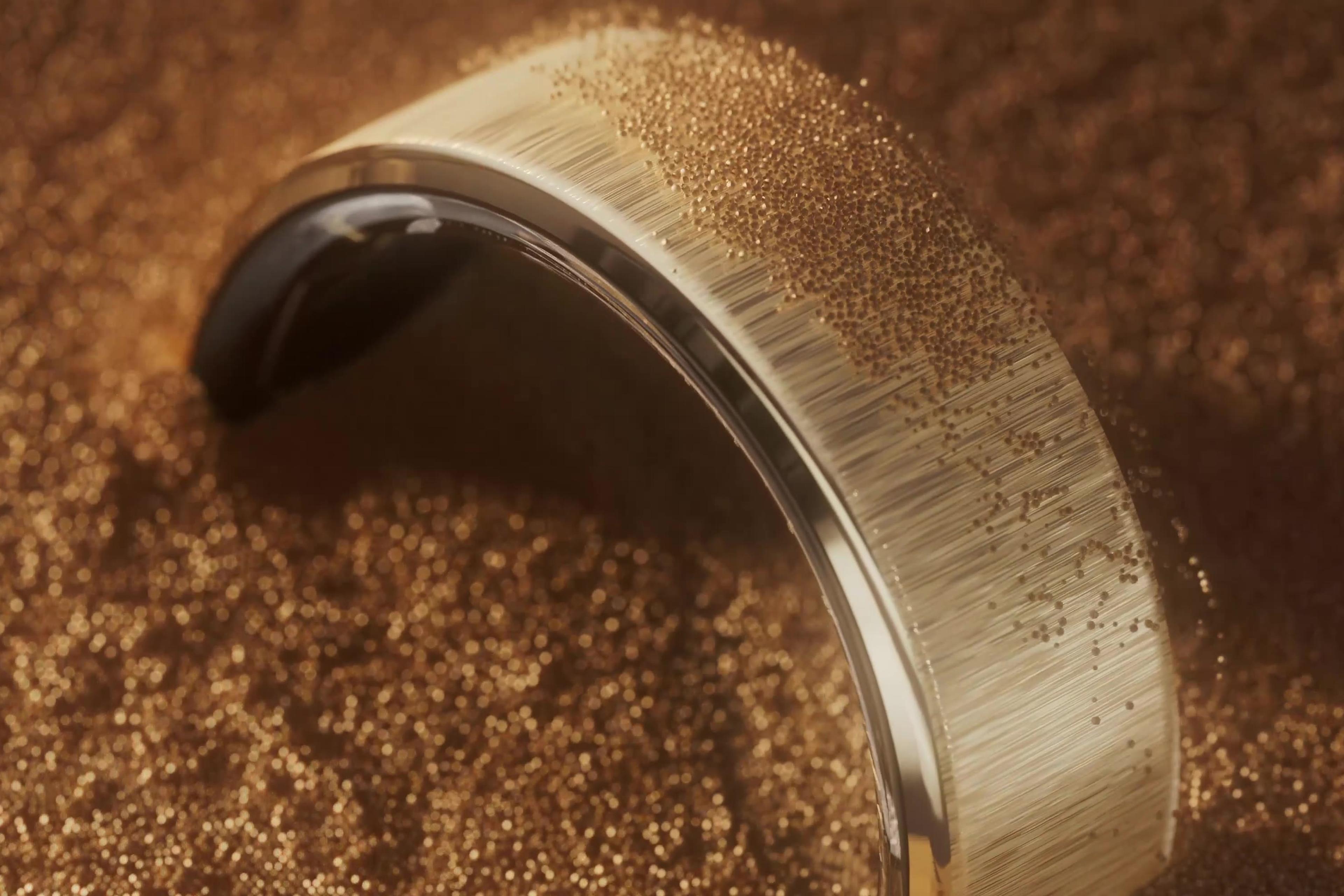 Image of Rare luxury ring by Ultrahuman in dune variation