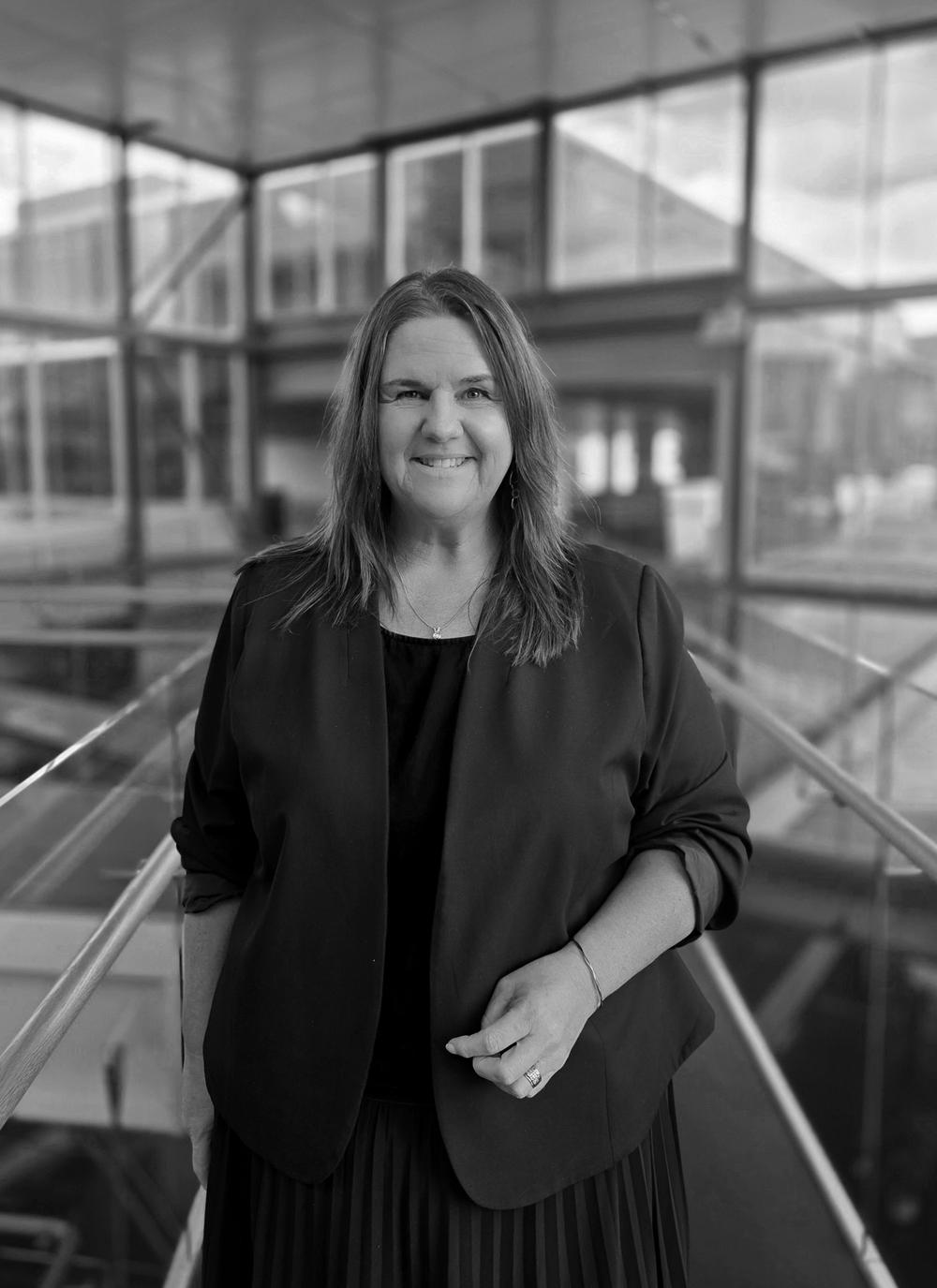 Mel Buckley Mel Buckley