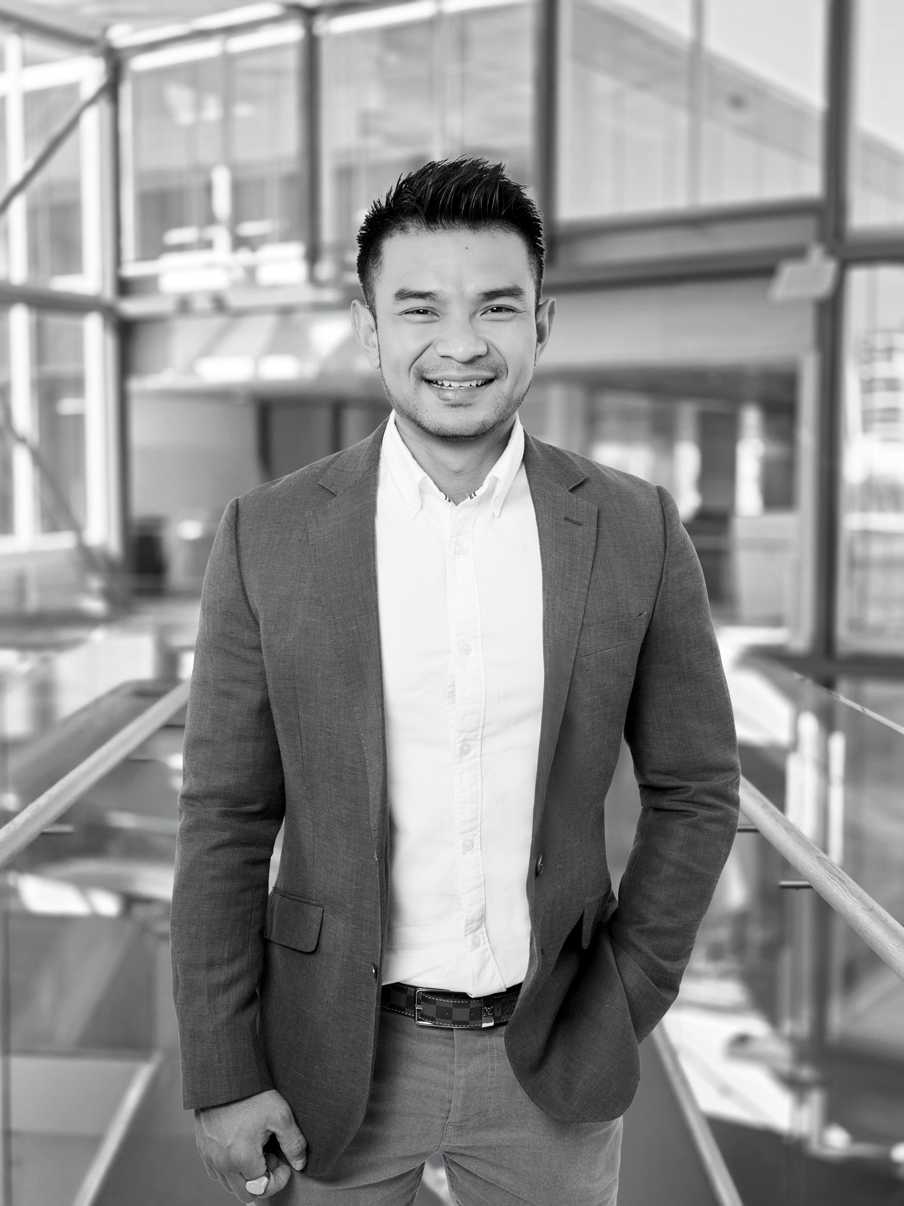 Sam Diep - Wallace Real Estate