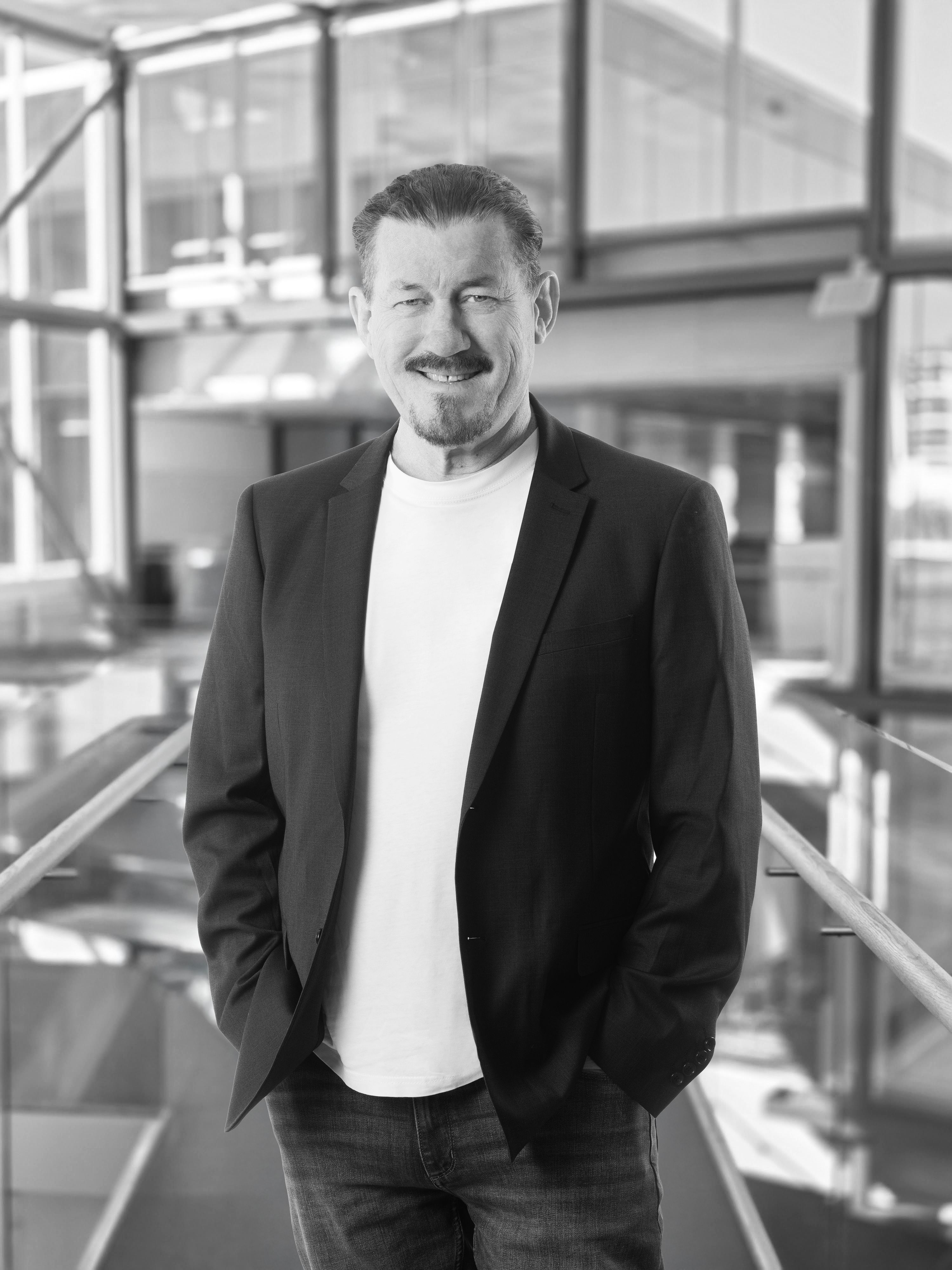 Craig Warburton - Wallace Real Estate