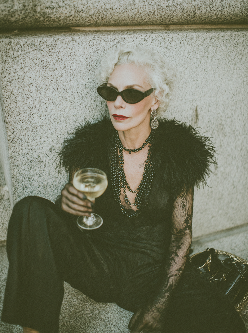 monertov A fashion photoshoot of an old New York socialite dr ecc1f31e 599e 47de bf91 9b398907e57d 2