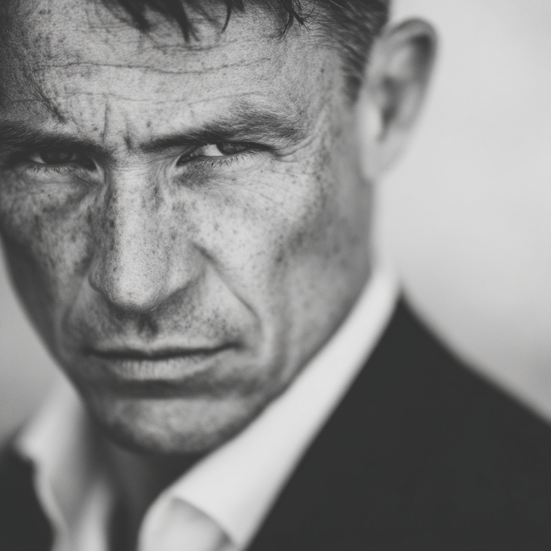 monertov a black and white fashion portrait of a white caucas 88fcb4dc a37b 4a6b 9ebb 9b376533d385 0