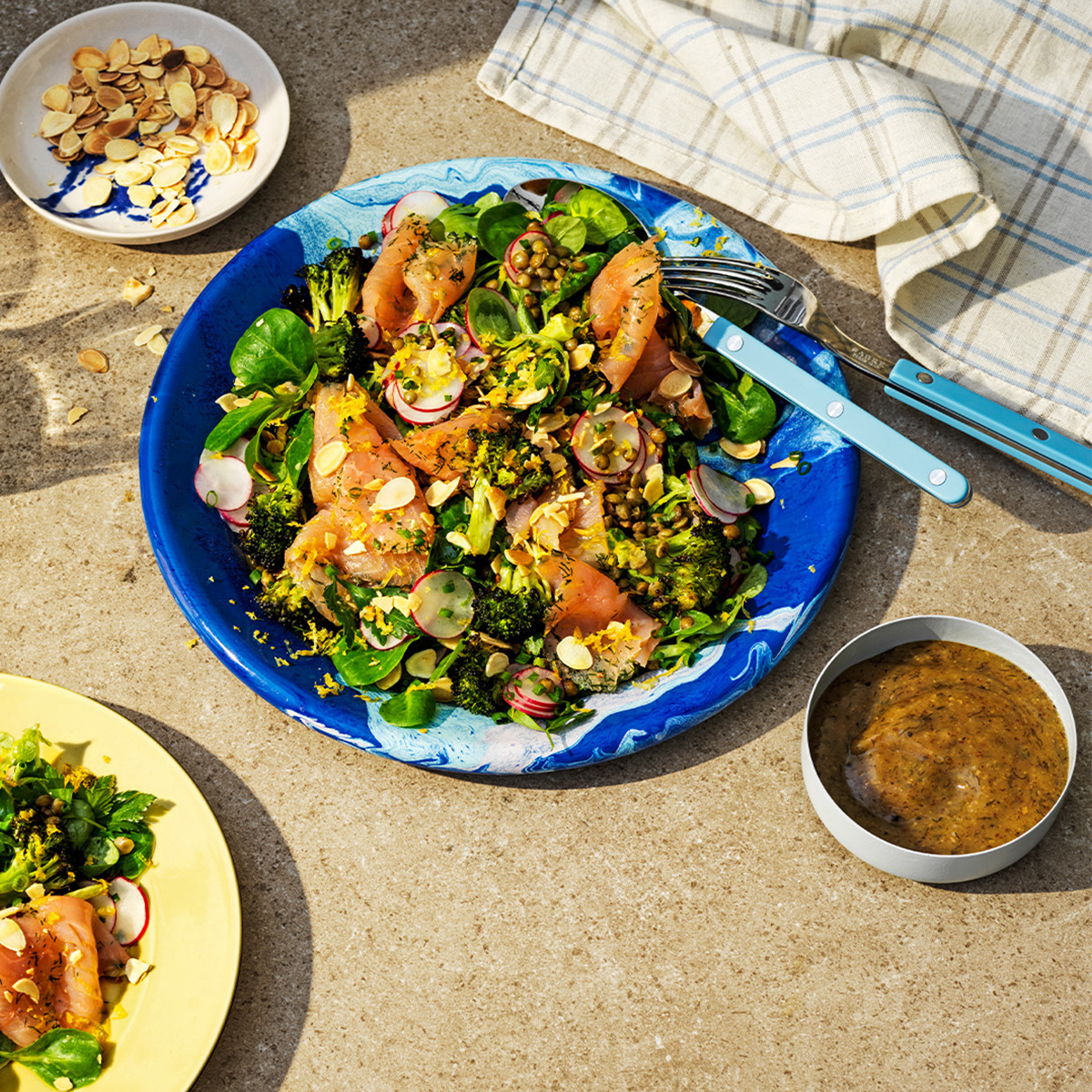 Ljummen linssallad med Korshags hovmästarsås