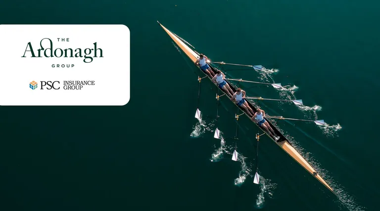Row boat with 4 rowers