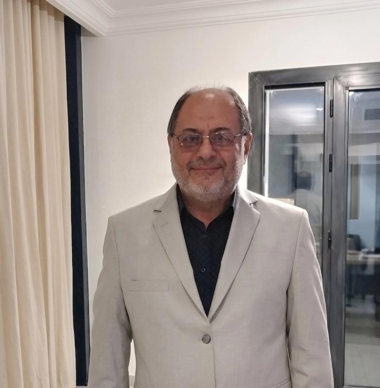Dr. Jalil Ismael, Especialista en ecografías fetales del centro médico de GO en Tucumán