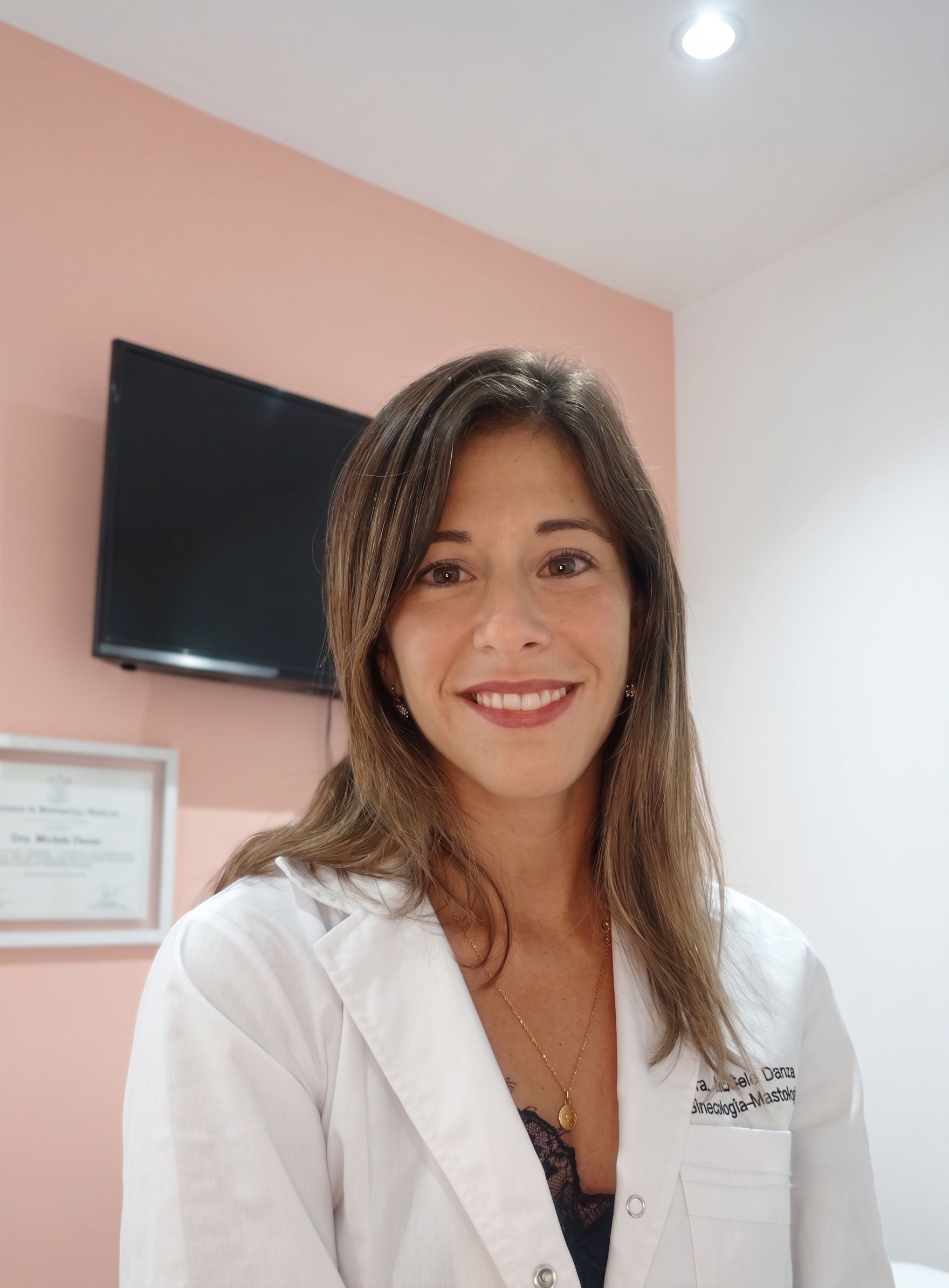 Dra. Danna Gabriela Lucía, Ginecóloga del centro médico de GO en Tucumán
