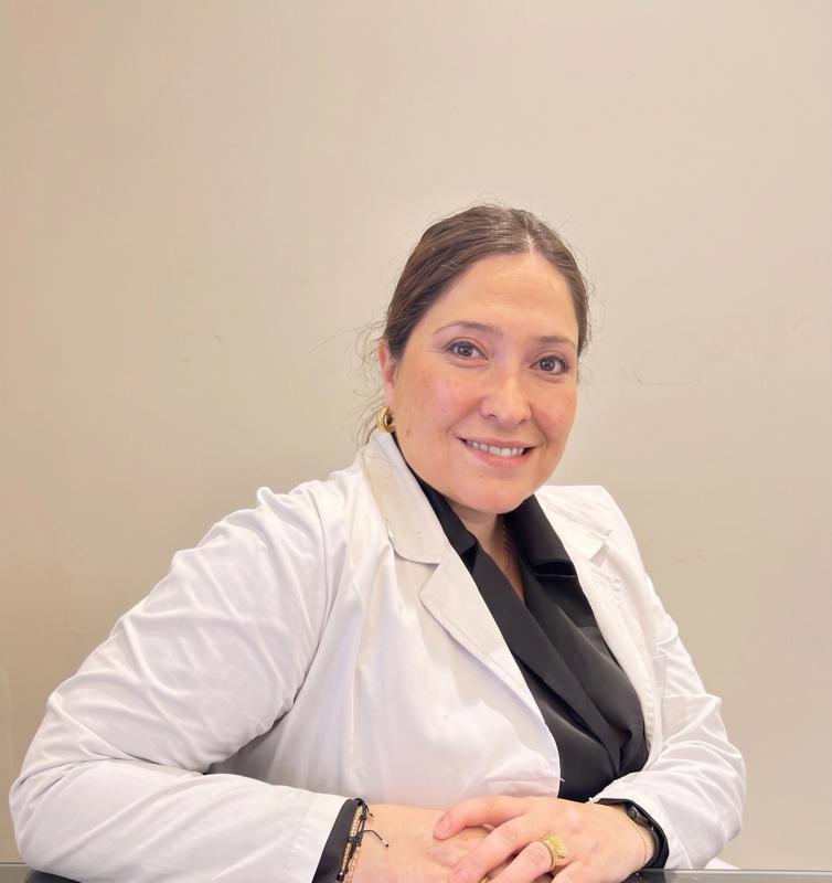 Dra. Petros Claudia, Ginecóloga del centro médico de GO en Tucumán