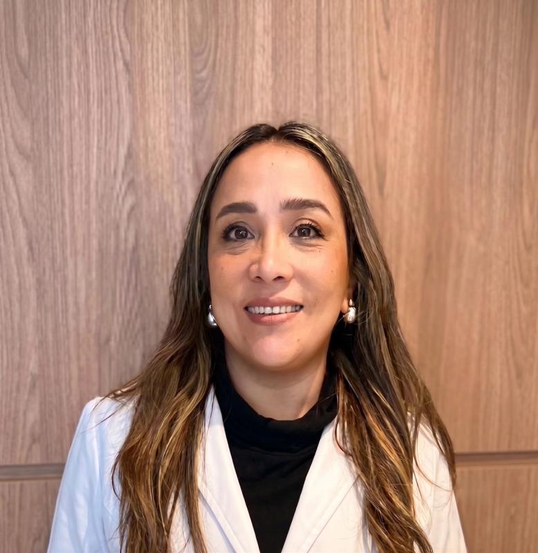 Dra. Pérez Santillán Laura, Especialista en ecografías fetales del centro médico de GO en Tucumán