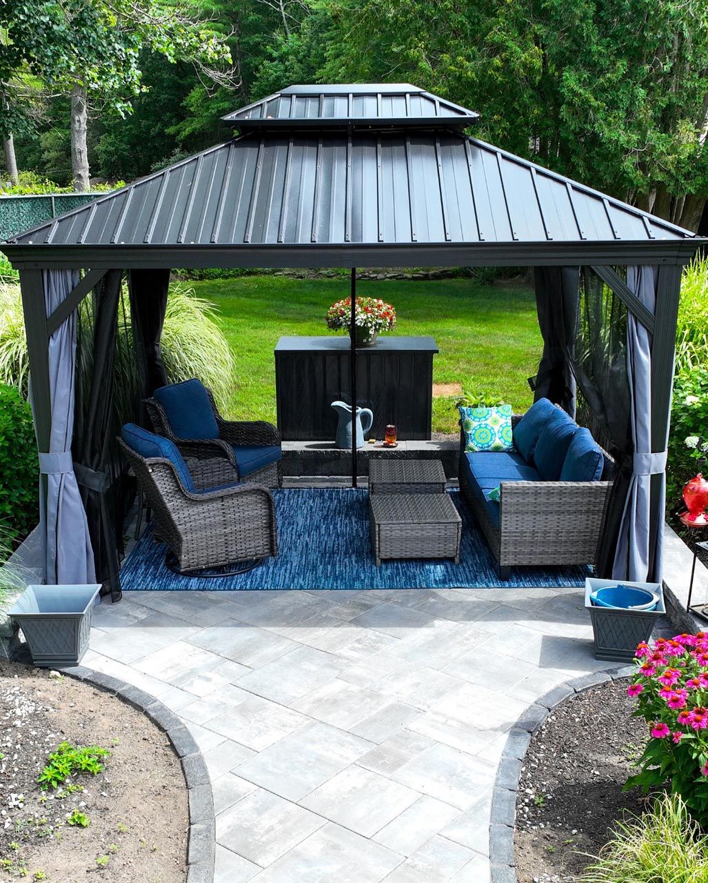 Outdoor Living & Construction