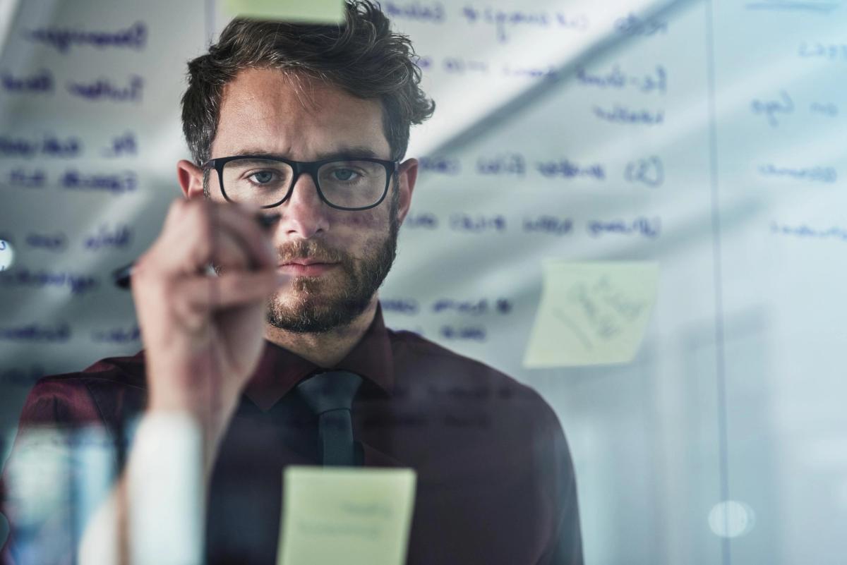 Od czego zacząć strategię sprzedaży i marketingu?