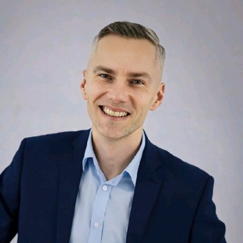 Łukasz Piasecki